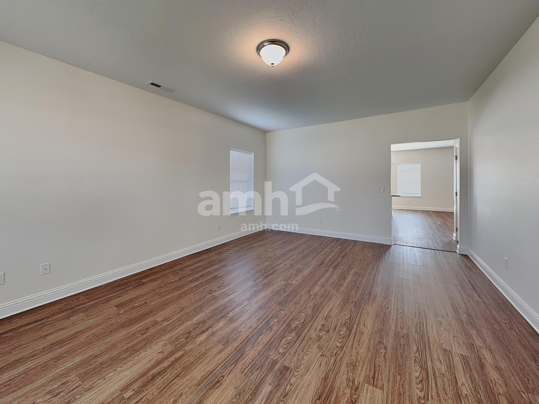 Building Photo - 59 S Lancaster Dr