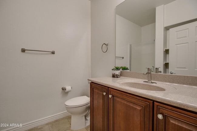 Building Photo - 5450 E Deer Valley Dr