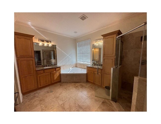 Building Photo - 1306 Birdsall St