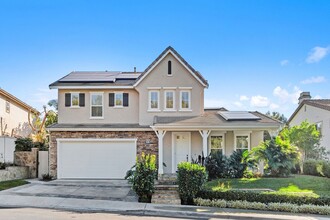 Building Photo - Stunning 5-Bedroom Pool Home in Talega – Luxury Living in San Clemente