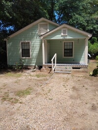 Building Photo - 321 N 18th Ave