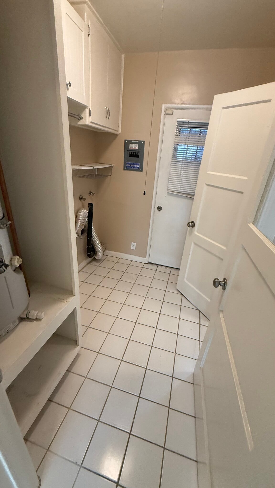 Laundry room / water heater - 2540 W Ramona Rd
