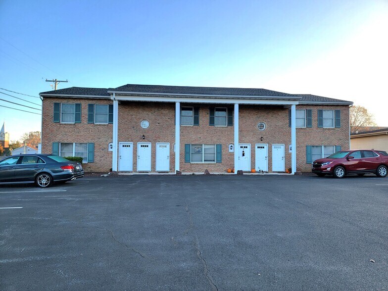 Building Photo - 1317 Lincoln Heights Ave