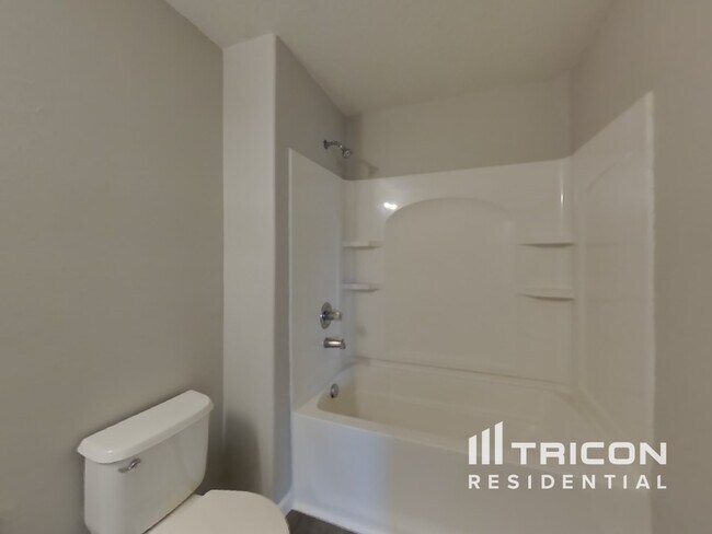 Building Photo - 9112 Bell Rock Pl