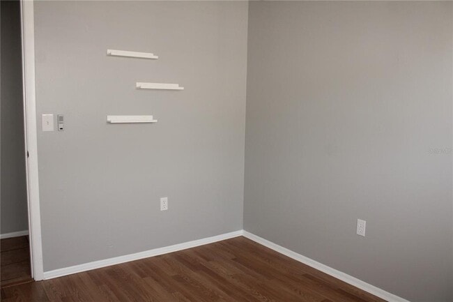 Building Photo - 4024 13th Ave W