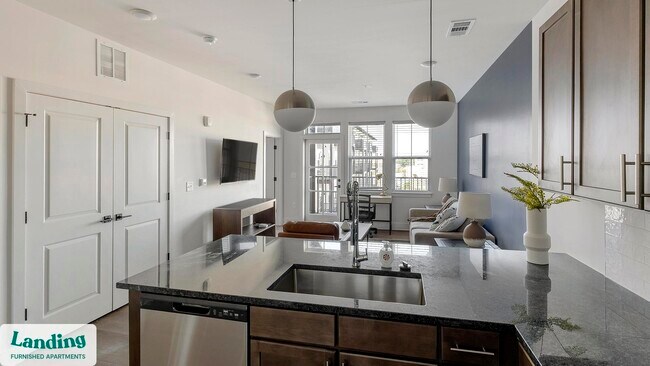 Building Photo - 170 Graphics Dr