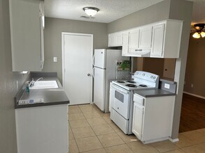 Building Photo - 419 Vonner Ct