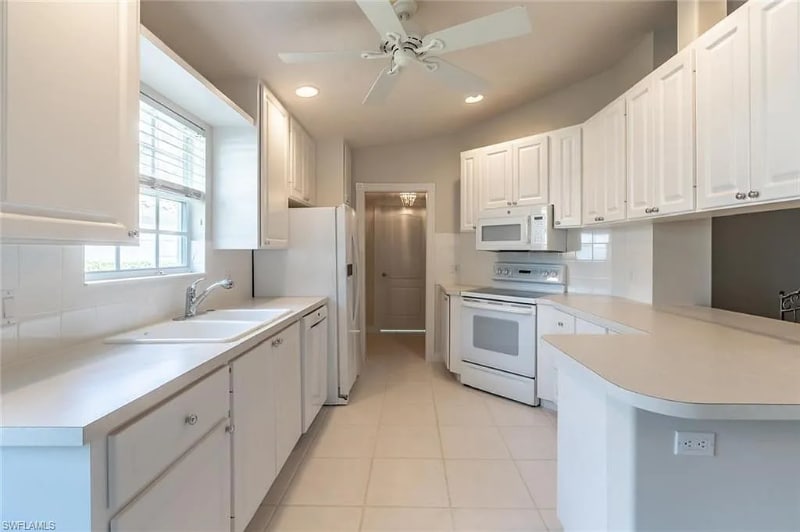 Building Photo - 4159 St George Ln