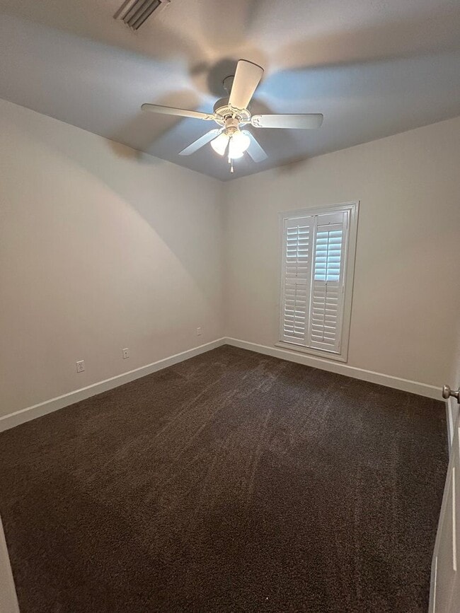 Building Photo - Tartan Pines, Rosemount Court, Enterprise, AL