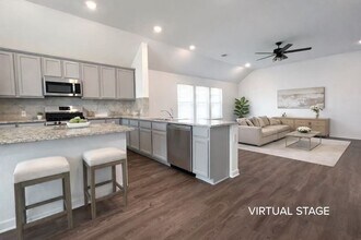 Building Photo - 3011 Azalea Pt