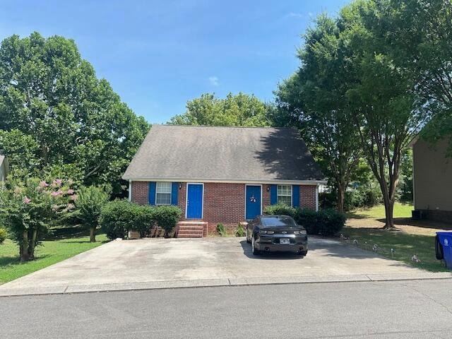 Primary Photo - 1233 Village