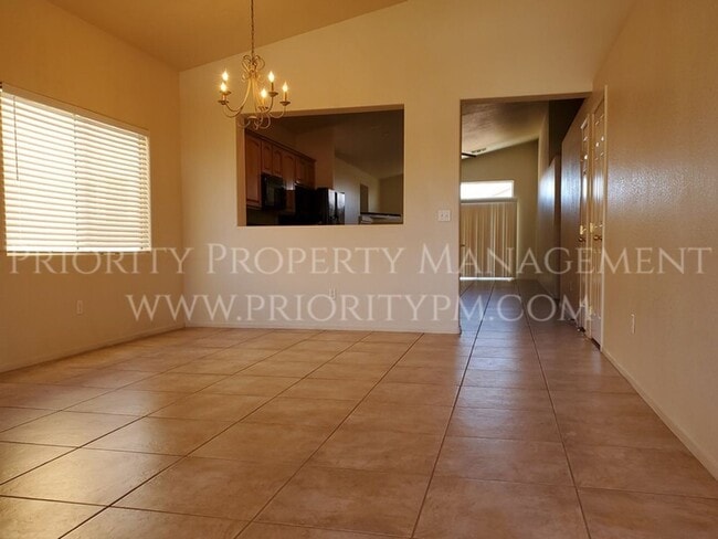 Building Photo - COMING SOON~~3 Bed ~ 2 Bath ~ 1600+ sq ft Single Story!