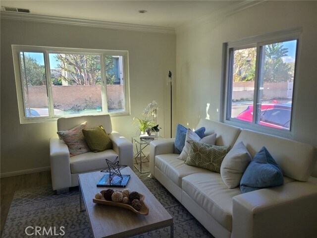 Building Photo - 1206 Phelan Ln