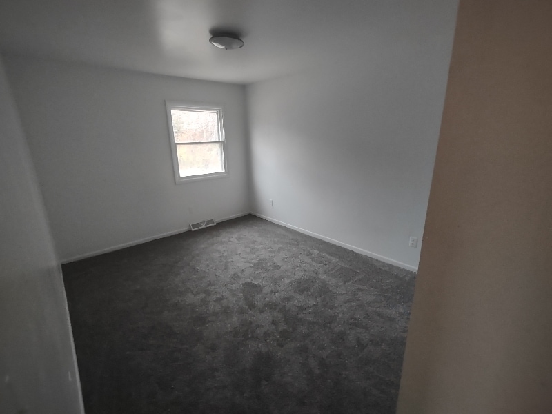 Building Photo - 1394 Carriage Hill Dr SE