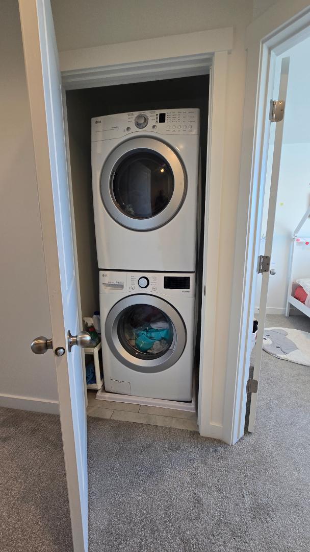 Building Photo - 7003 S Jordan Pkwy W