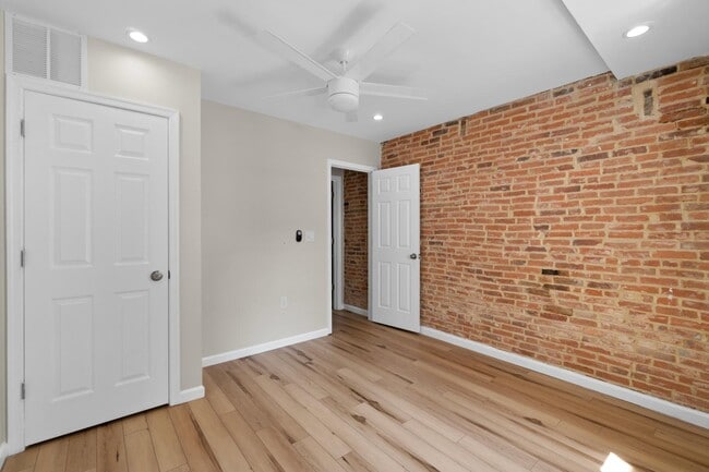 Building Photo - 1411 Olive St