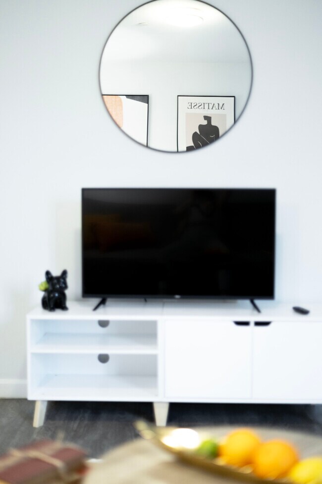 Building Photo - 1505 Commonwealth Ave