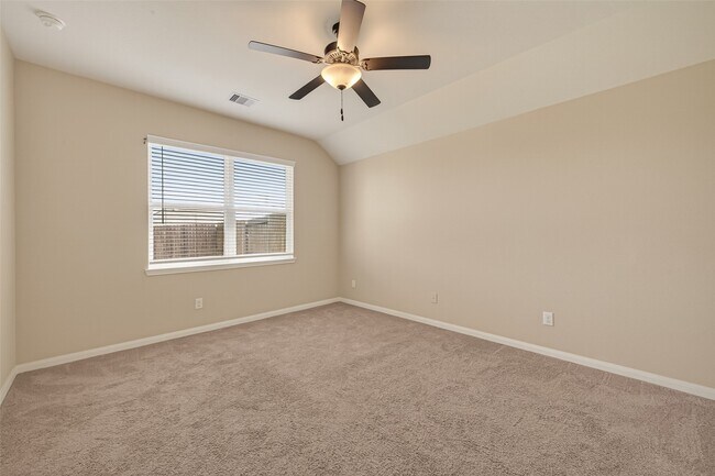 Building Photo - 21218 Echo Manor Dr