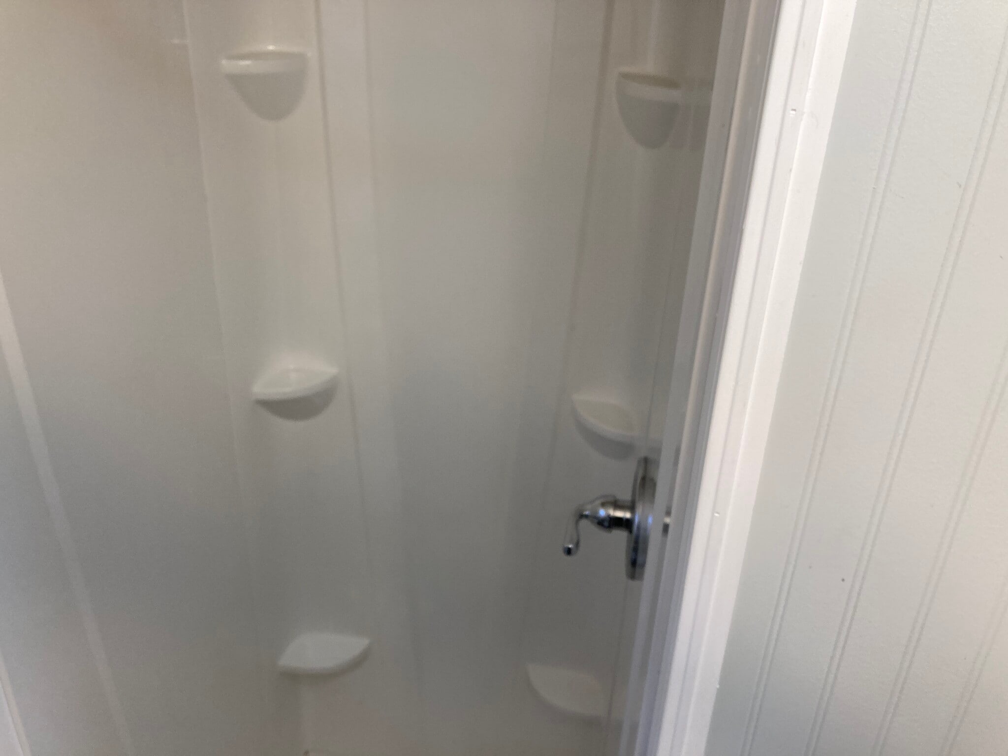 Building Photo - 31 W Old Orchard Ave