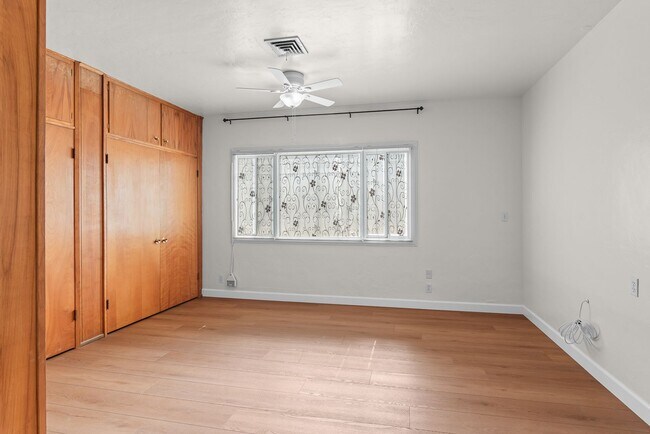 Building Photo - 3BR Home with Large Backyard Near SDSU