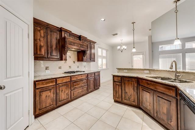 Building Photo - 2992 Overlook Dr