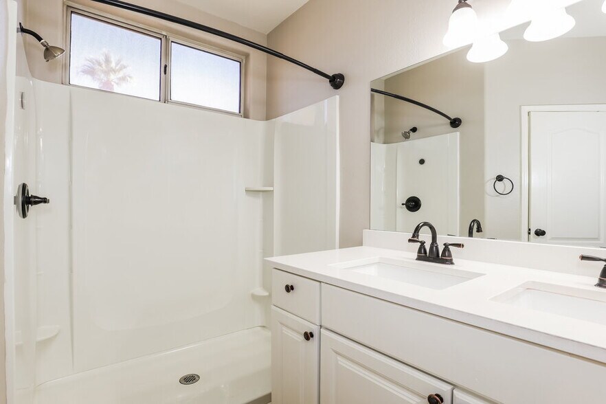 Building Photo - 3677 N 141st Dr