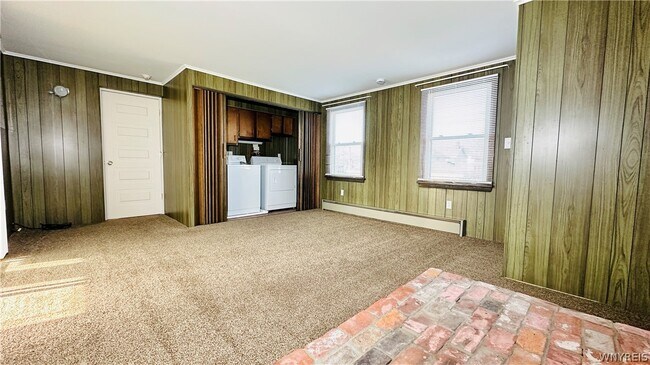 Building Photo - 954 Brighton Rd