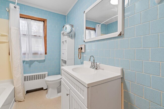 Building Photo - 7 Red Top Rd