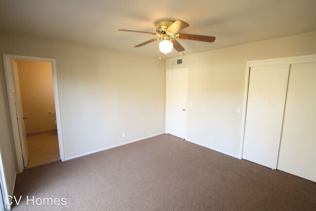 Building Photo - 3 br, 2 bath House - 4733 E. Orleans Ave.