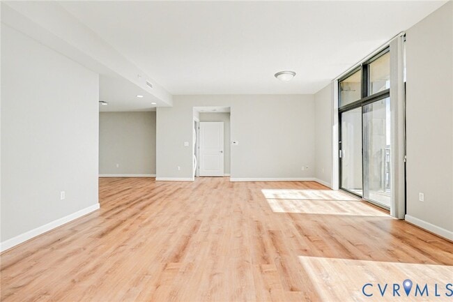 Building Photo - 1101 Haxall Point