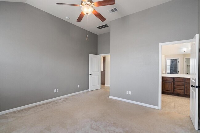 Building Photo - 4405 Tambre Bend