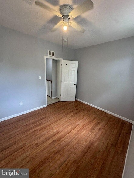Building Photo - 24 E Abbottsford Ave