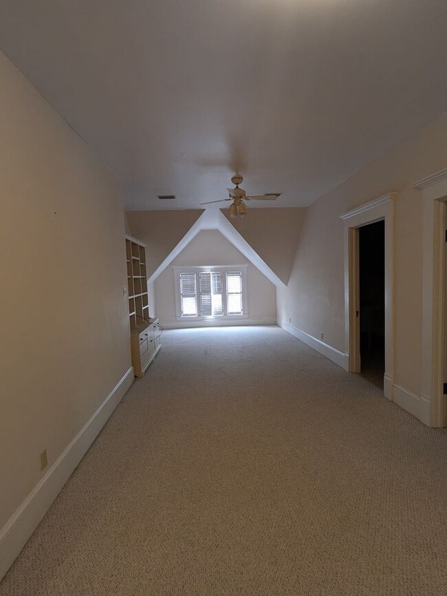 Building Photo - Beautiful home in the heart of Valdosta