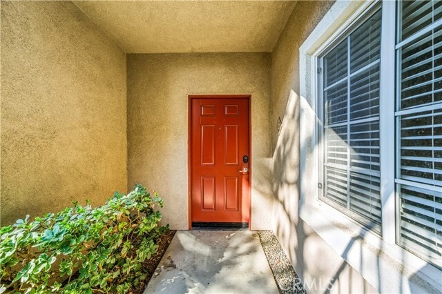 Building Photo - 41410 Juniper St