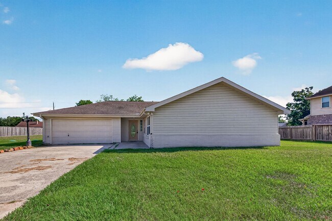 Building Photo - 13310 Boudreaux Estates Dr