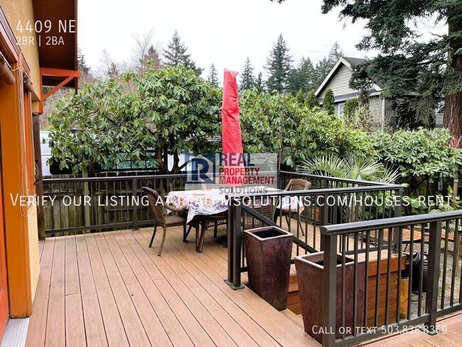 Building Photo - 4409 NE 37th Ave