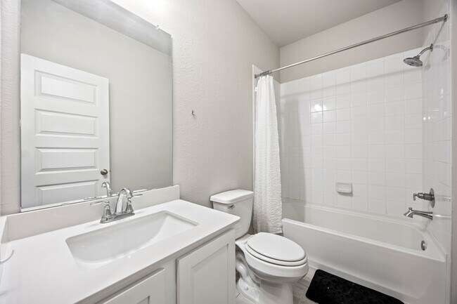 Building Photo - 17535 White Baneberry Dr