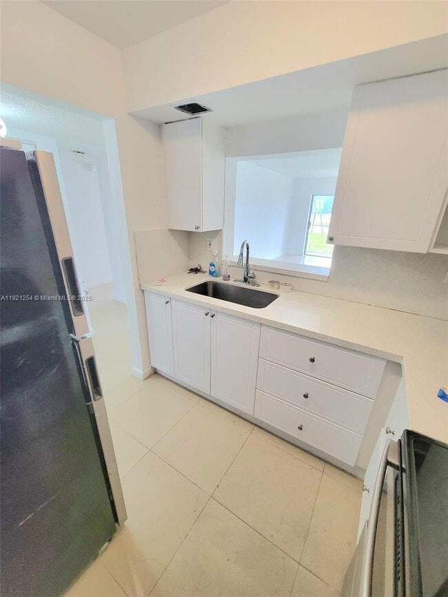 Building Photo - 3600 NW 21st St