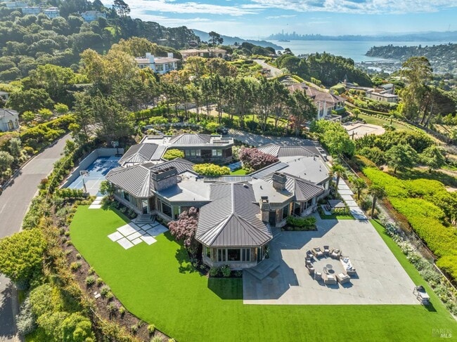 Building Photo - 138 Gilmartin Dr