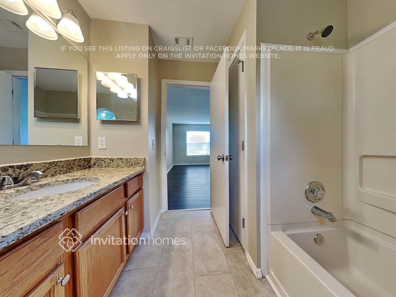 Building Photo - 11126 2nd Ave E