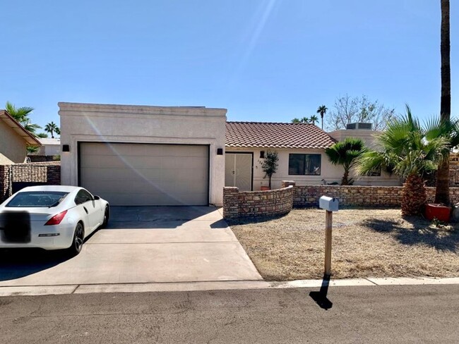 Primary Photo - NICE POOL & SPA HOME WITH SOLAR IN THE FOO...