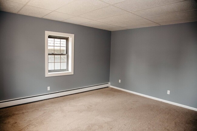 Building Photo - 2933 Horseshoe Pike