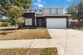 Building Photo - 4136 Mart St