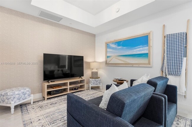 Building Photo - 17550 Collins Ave