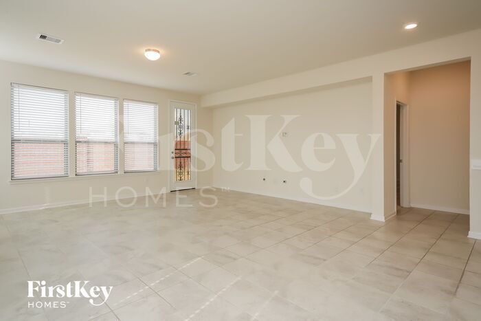 Building Photo - 22211 Davenport Downs Ln