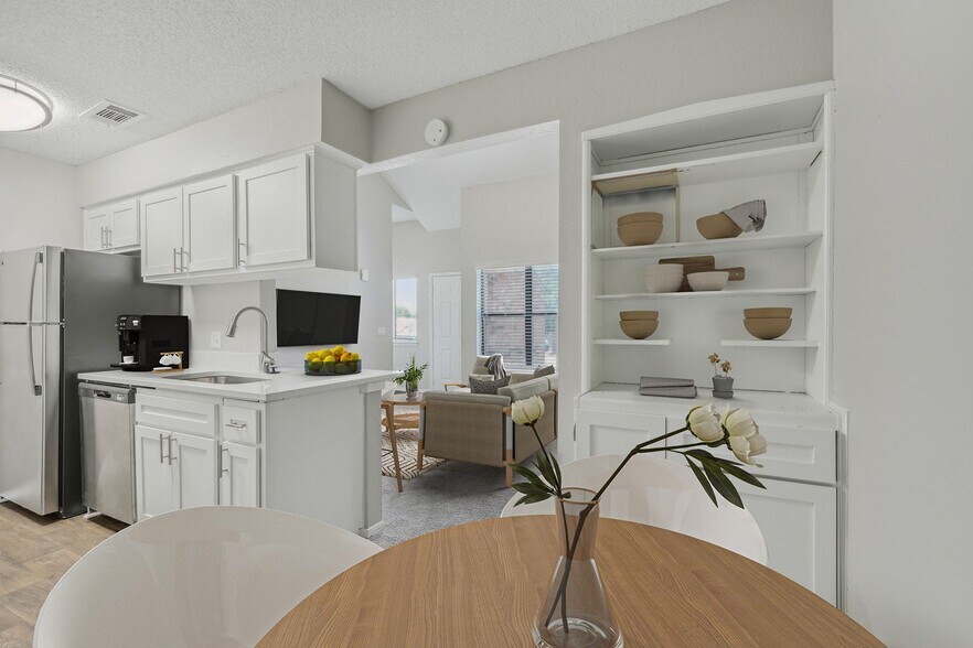 Building Photo - Walnut Creek @ 122