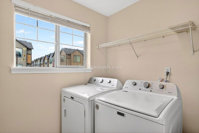 Building Photo - 1509 SW 175th Ave