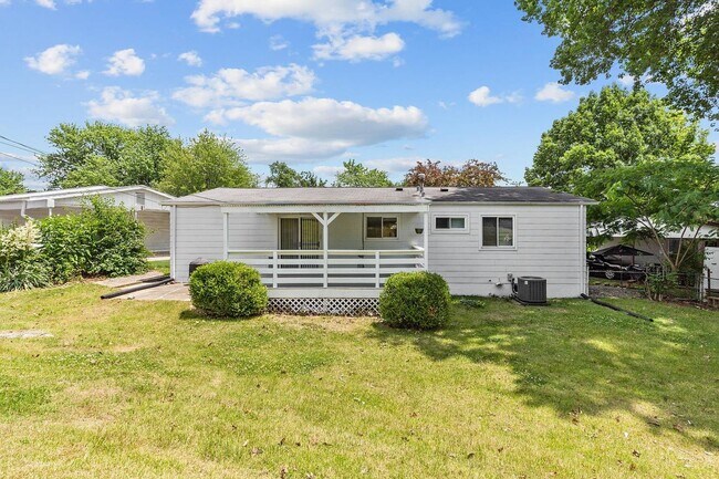 Building Photo - 2629 Glenoak Dr