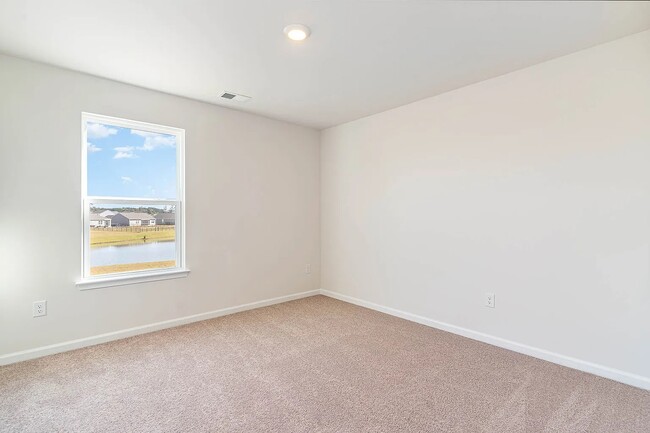 Building Photo - 304 Picnic Basket Pl