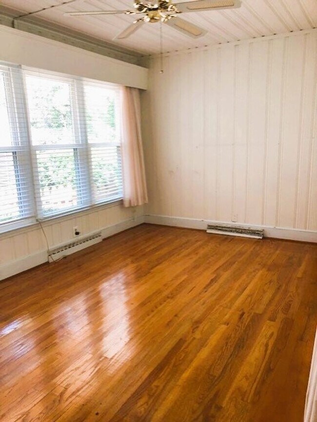 Building Photo - Coming Beginning of June!-Beautiful Home for Rent